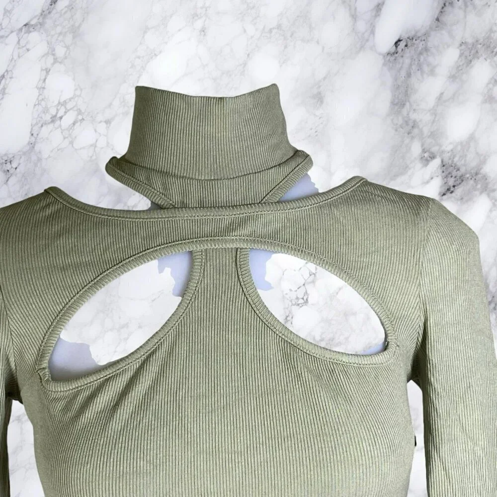 H:ours Alyson Cut Out Top - Green